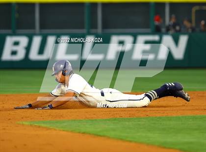Thumbnail 2 in Orange Lutheran vs. St. John Bosco photogallery.