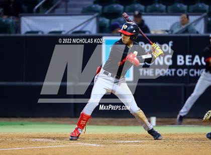 Thumbnail 2 in Orange Lutheran vs. St. John Bosco photogallery.