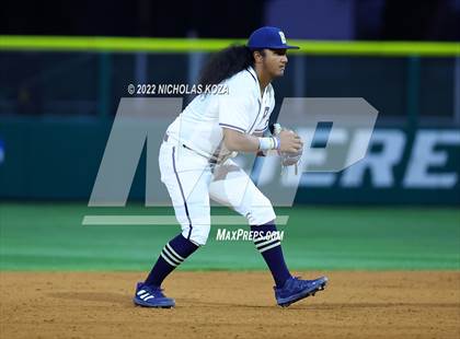 Thumbnail 3 in Orange Lutheran vs. St. John Bosco photogallery.