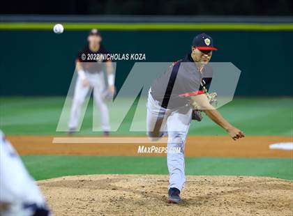 Thumbnail 2 in Orange Lutheran vs. St. John Bosco photogallery.