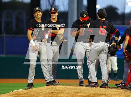 Thumbnail 2 in Orange Lutheran vs. St. John Bosco photogallery.