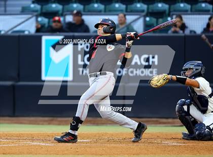 Thumbnail 3 in Orange Lutheran vs. St. John Bosco photogallery.