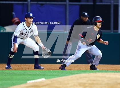 Thumbnail 2 in Orange Lutheran vs. St. John Bosco photogallery.