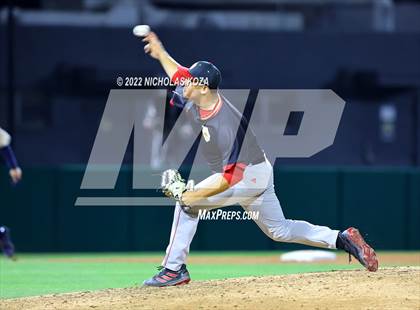 Thumbnail 3 in Orange Lutheran vs. St. John Bosco photogallery.