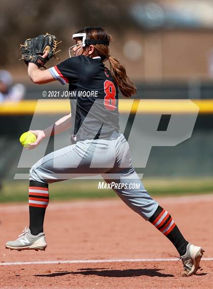 Thumbnail 1 in Caprock @ Coronado photogallery.