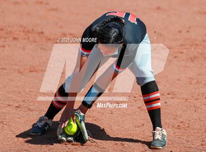 Thumbnail 3 in Caprock @ Coronado photogallery.