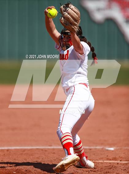 Thumbnail 3 in Caprock @ Coronado photogallery.