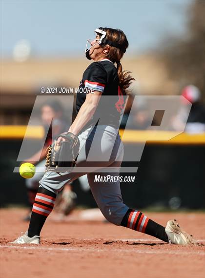 Thumbnail 2 in Caprock @ Coronado photogallery.