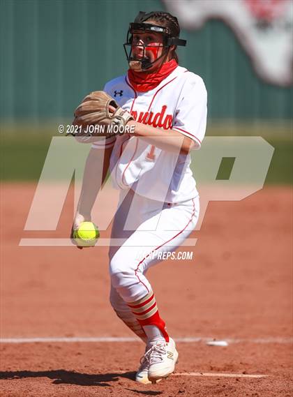 Thumbnail 1 in Caprock @ Coronado photogallery.