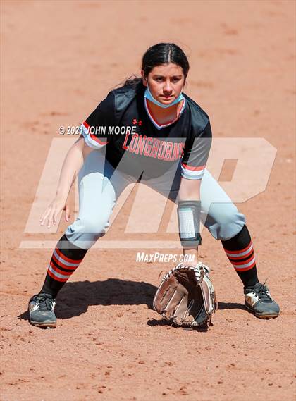 Thumbnail 1 in Caprock @ Coronado photogallery.