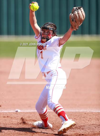 Thumbnail 3 in Caprock @ Coronado photogallery.