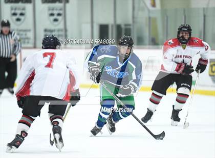 Thumbnail 2 in Morris Catholic @ High Point photogallery.