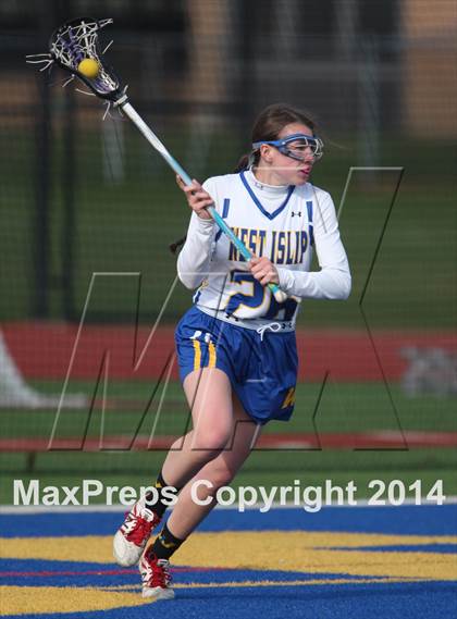 Thumbnail 3 in Ward Melville @ West Islip photogallery.