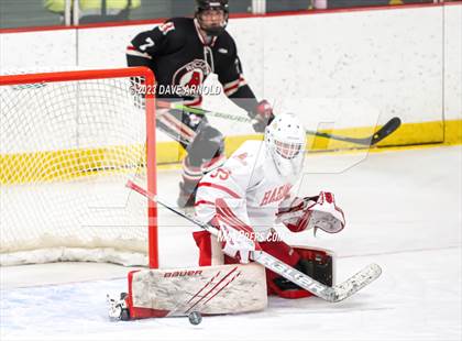 Thumbnail 1 in Reading Memorial vs. Hingham (Ed Burns Tournament) photogallery.