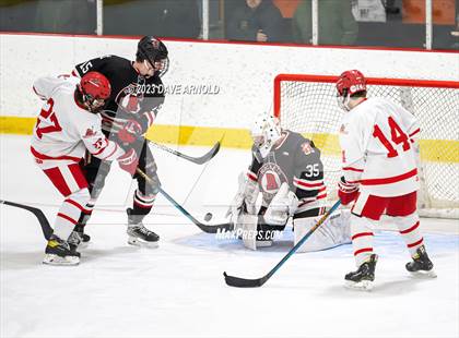 Thumbnail 3 in Reading Memorial vs. Hingham (Ed Burns Tournament) photogallery.