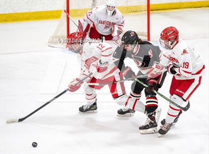 Thumbnail 3 in Reading Memorial vs. Hingham (Ed Burns Tournament) photogallery.