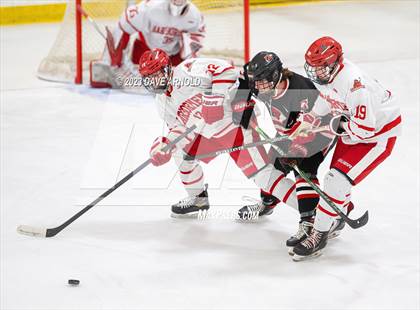 Thumbnail 2 in Reading Memorial vs. Hingham (Ed Burns Tournament) photogallery.