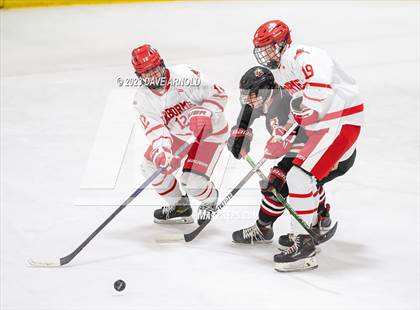Thumbnail 1 in Reading Memorial vs. Hingham (Ed Burns Tournament) photogallery.