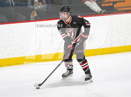 Thumbnail 2 in Reading Memorial vs. Hingham (Ed Burns Tournament) photogallery.