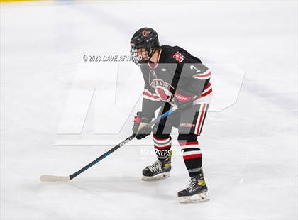 Thumbnail 3 in Reading Memorial vs. Hingham (Ed Burns Tournament) photogallery.