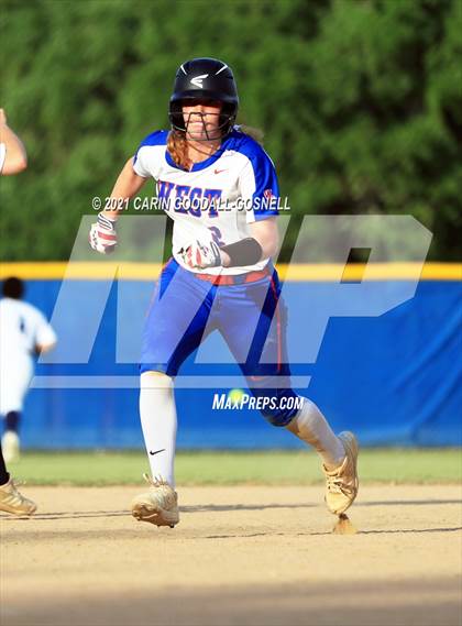 Thumbnail 1 in Northern @ West Carteret (NCHSAA Round 1) photogallery.