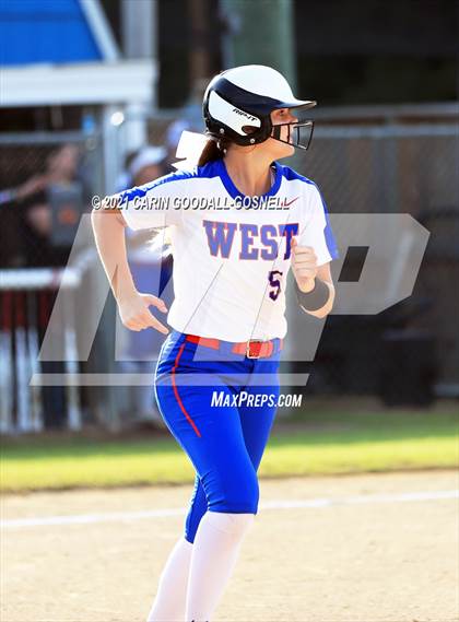 Thumbnail 2 in Northern @ West Carteret (NCHSAA Round 1) photogallery.