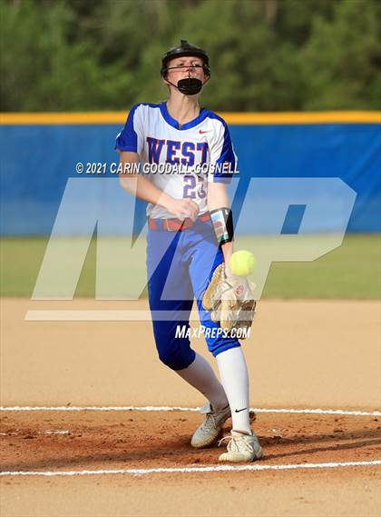 Thumbnail 3 in Northern @ West Carteret (NCHSAA Round 1) photogallery.