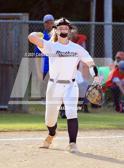 Thumbnail 3 in Northern @ West Carteret (NCHSAA Round 1) photogallery.