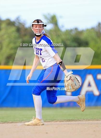 Thumbnail 1 in Northern @ West Carteret (NCHSAA Round 1) photogallery.