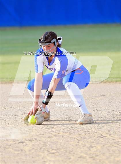 Thumbnail 1 in Northern @ West Carteret (NCHSAA Round 1) photogallery.