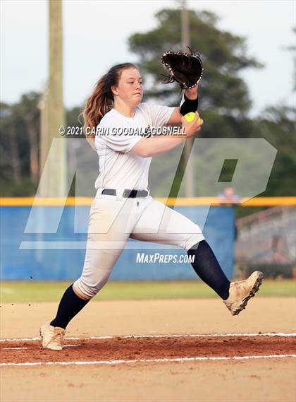 Thumbnail 2 in Northern @ West Carteret (NCHSAA Round 1) photogallery.