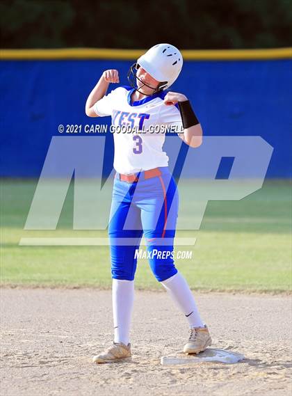 Thumbnail 1 in Northern @ West Carteret (NCHSAA Round 1) photogallery.