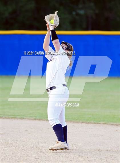 Thumbnail 3 in Northern @ West Carteret (NCHSAA Round 1) photogallery.