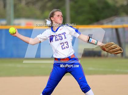 Thumbnail 1 in Northern @ West Carteret (NCHSAA Round 1) photogallery.