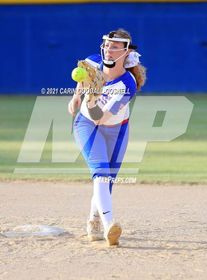 Thumbnail 3 in Northern @ West Carteret (NCHSAA Round 1) photogallery.