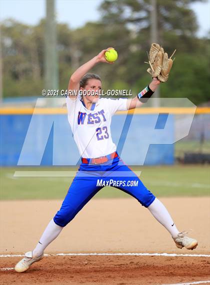 Thumbnail 2 in Northern @ West Carteret (NCHSAA Round 1) photogallery.