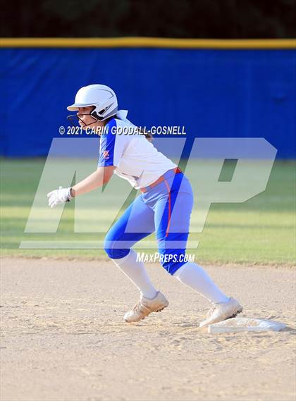 Thumbnail 1 in Northern @ West Carteret (NCHSAA Round 1) photogallery.