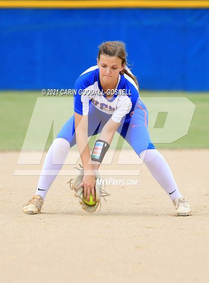 Thumbnail 2 in Northern @ West Carteret (NCHSAA Round 1) photogallery.