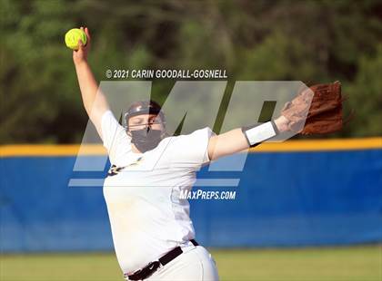 Thumbnail 1 in Northern @ West Carteret (NCHSAA Round 1) photogallery.