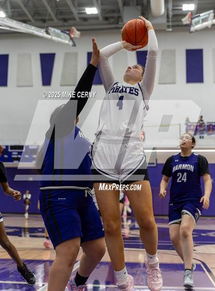 Thumbnail 3 in Harmon @ Piper (KSHSAA 5A Girls Sub-State #2 Semifinals) photogallery.