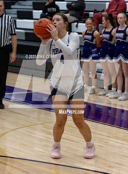 Thumbnail 2 in Harmon @ Piper (KSHSAA 5A Girls Sub-State #2 Semifinals) photogallery.