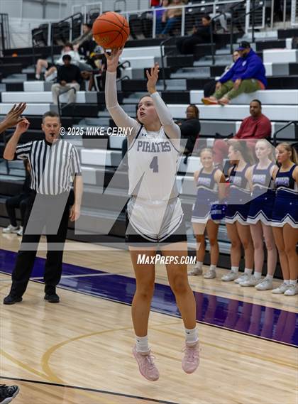 Thumbnail 3 in Harmon @ Piper (KSHSAA 5A Girls Sub-State #2 Semifinals) photogallery.