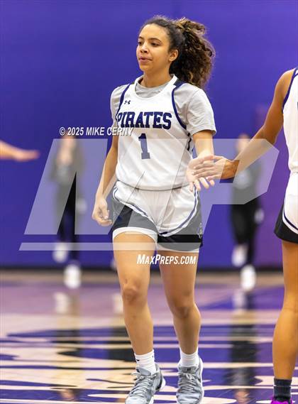 Thumbnail 2 in Harmon @ Piper (KSHSAA 5A Girls Sub-State #2 Semifinals) photogallery.