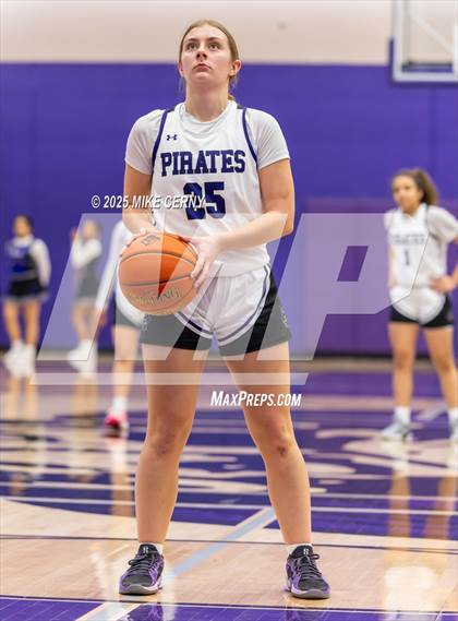Thumbnail 1 in Harmon @ Piper (KSHSAA 5A Girls Sub-State #2 Semifinals) photogallery.