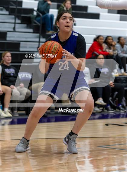 Thumbnail 3 in Harmon @ Piper (KSHSAA 5A Girls Sub-State #2 Semifinals) photogallery.