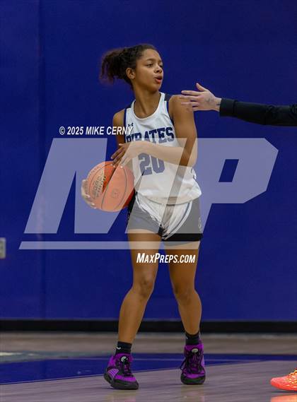 Thumbnail 1 in Harmon @ Piper (KSHSAA 5A Girls Sub-State #2 Semifinals) photogallery.