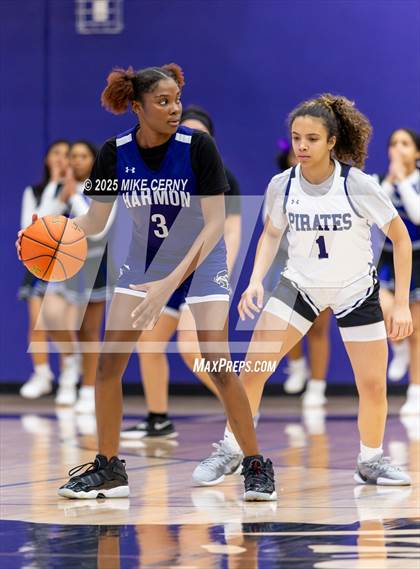 Thumbnail 3 in Harmon @ Piper (KSHSAA 5A Girls Sub-State #2 Semifinals) photogallery.