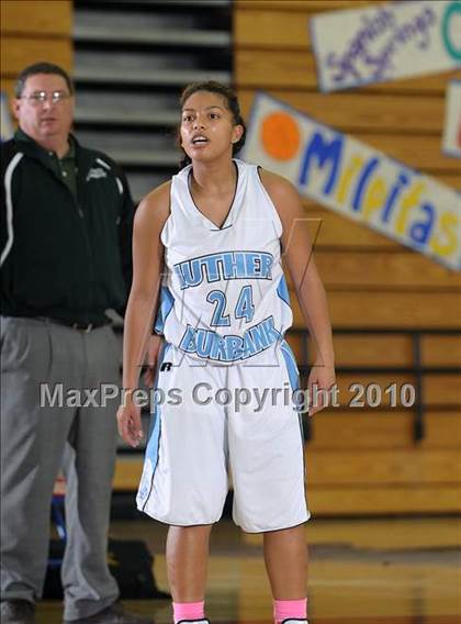 Thumbnail 1 in Colfax vs. Burbank (Lady Bulldogs Winter Classic) photogallery.