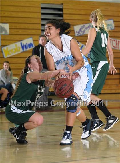 Thumbnail 3 in Colfax vs. Burbank (Lady Bulldogs Winter Classic) photogallery.