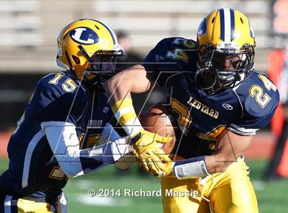 Thumbnail 2 in Ledyard vs. St. Joseph (CIAC Class M-Small Final) photogallery.